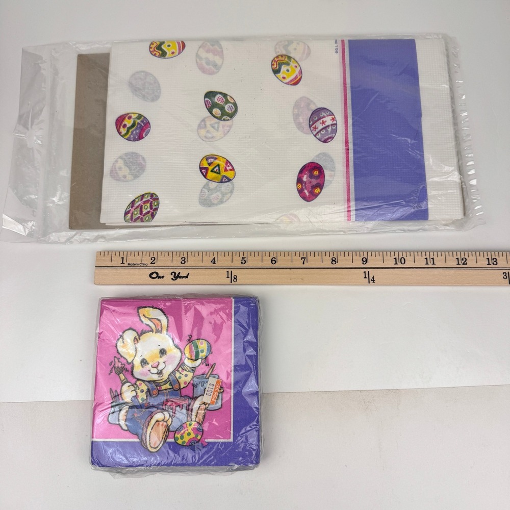 Vtg Paper Creations Easter Bunny Rabbit Beverage Napkin 5x5in Tablecover 48x88in
